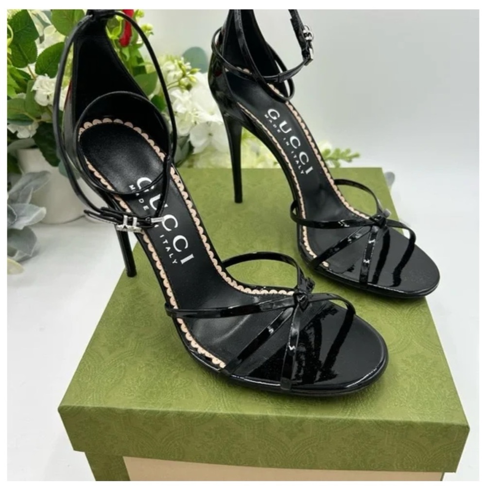 Gucci, patent leather ankle strap, heeled sandals size 40 made in Italy - Picture 2 of 6
